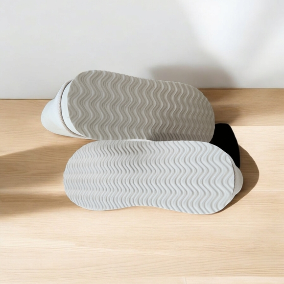 NEW! AE Hangout Booties  Sz 8 - Picture 7 of 9